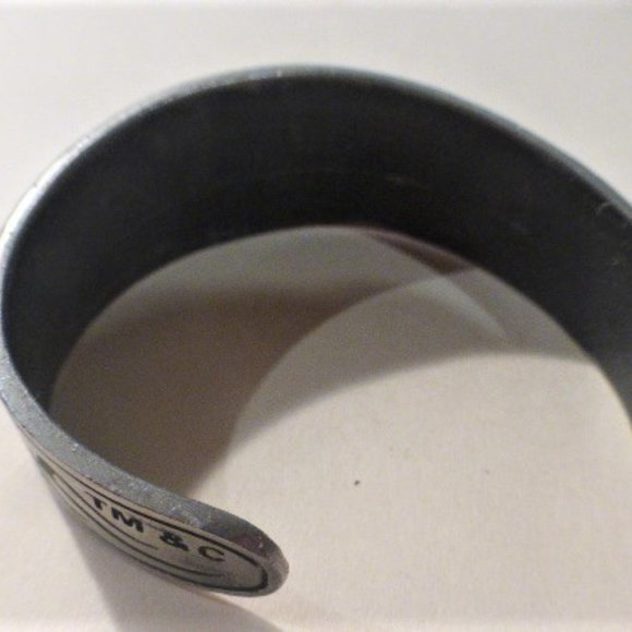 Signed Zik-Zok Pewter BRACELET Celtic Cuff Handmade Bracelet Hand Painted - Picture 2 of 8